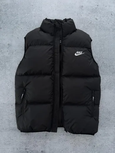 Жилет Nike Чорний