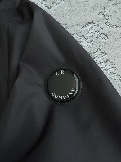 Вітрівка C.P. Company чорна фото 4