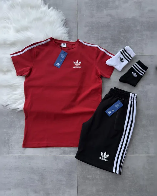 Набір Adidas футболка червона шорти чорні 2 пари шкарпеток