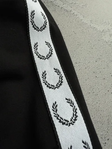 Кофта Fred Perry чорна фото 6