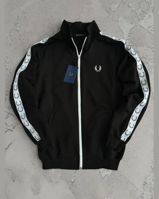 Кофта Fred Perry чорна