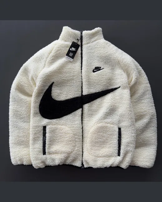 Двостороння куртка Nike