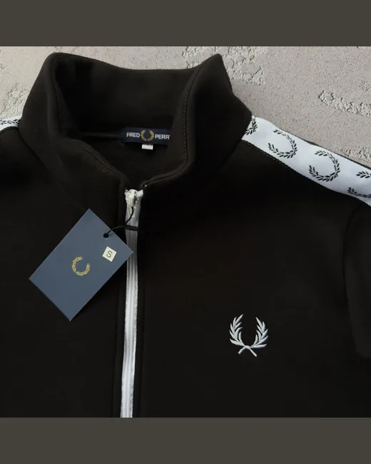 Кофта Fred Perry чорна фото 13
