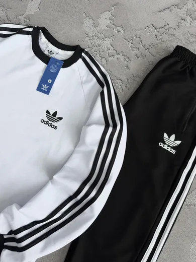 Набір Adidas світшот білий та штани чорні фото 2