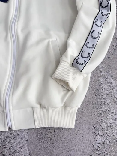 Кофта Fred Perry молочна фото 7