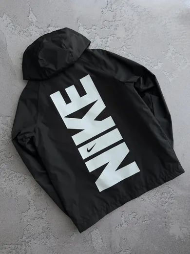 Вітрівка Nike чорна принт — складова набору Набір Nike вітрівка кофта та штани з лампасами чорні