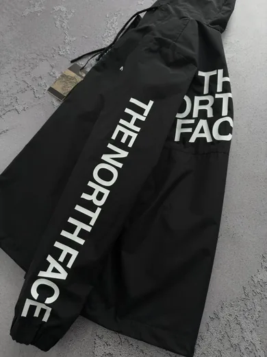 Вітрівка The North Face чорна фото 14