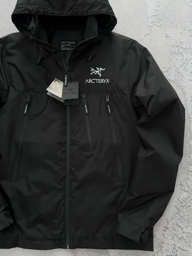Вітрівка Arc'teryx чорна фото 4