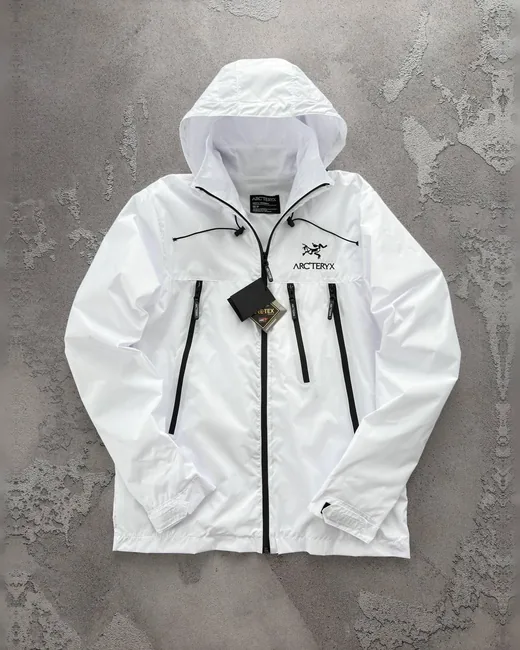 Вітрівка Arc'teryx біла