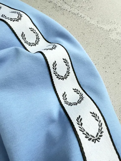 Кофта Fred Perry блакитна фото 3