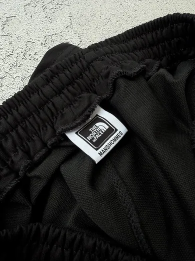 Набір The North Face біло-чорний вишивка футболка шорти та 2 пари шкарпеток фото 7
