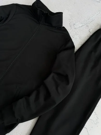Спортивний костюм New Balance чорний фото 2