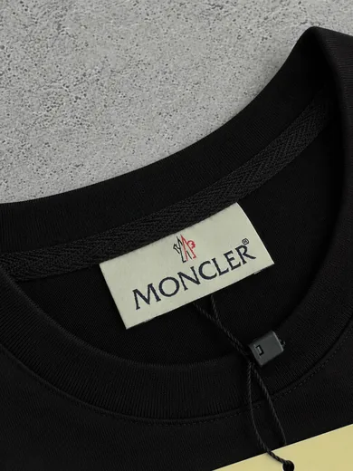 Футболка Moncler чорна фото 2