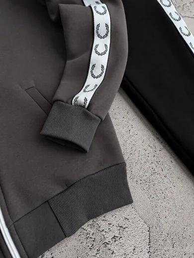 Набір Fred Perry зима кофта графітова та штани чорні фото 4