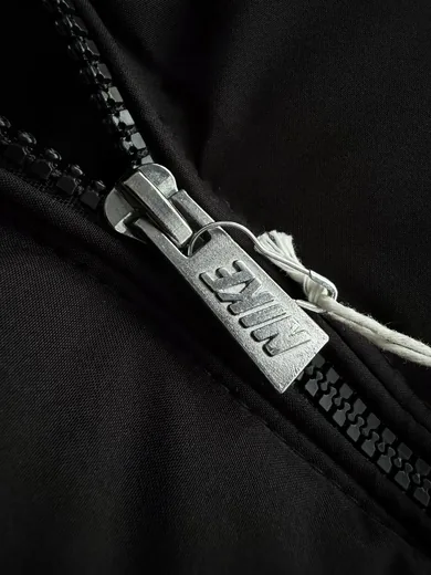 Куртка Зима Nike чорна фото 4