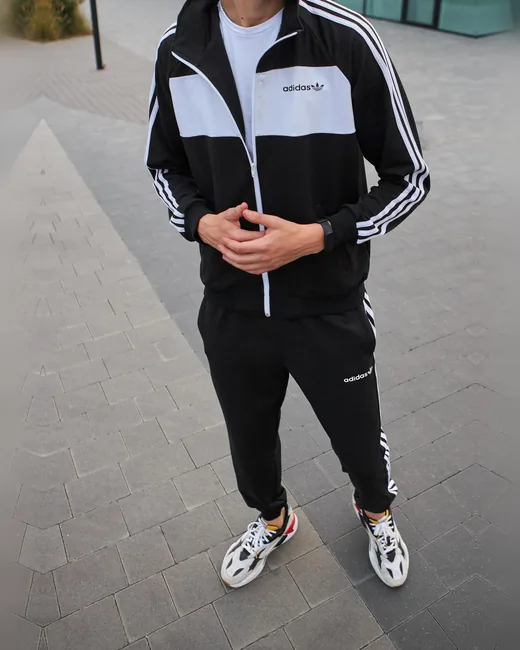Костюм Adidas кофта та штани чорний фото 9